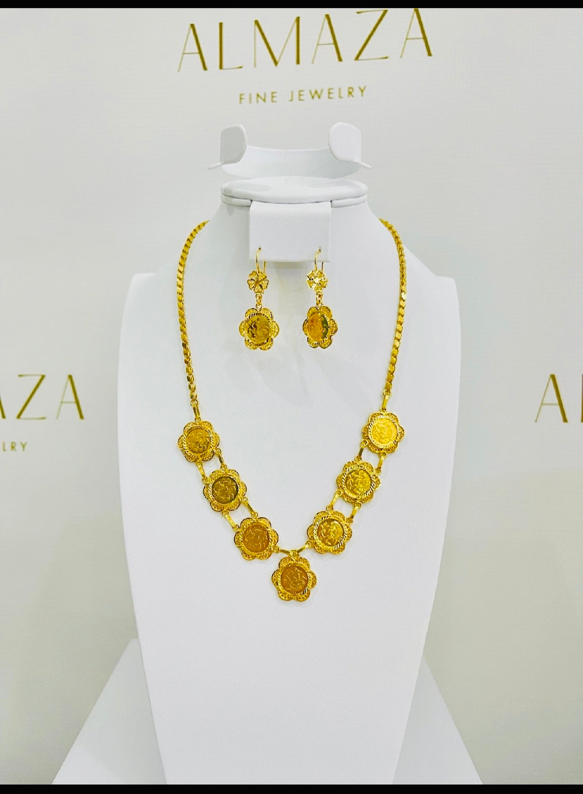 21K Gold English Coin Necklace, 33.9 g