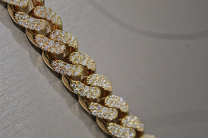 Diamond Cuban Link Chain 14k Gold Approx. (12.10 Carat)