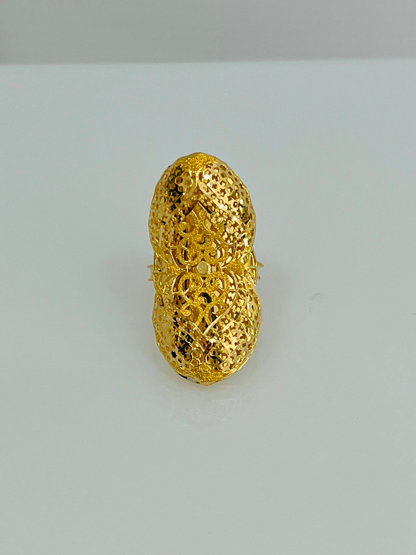 21k Gold Oblong Ring