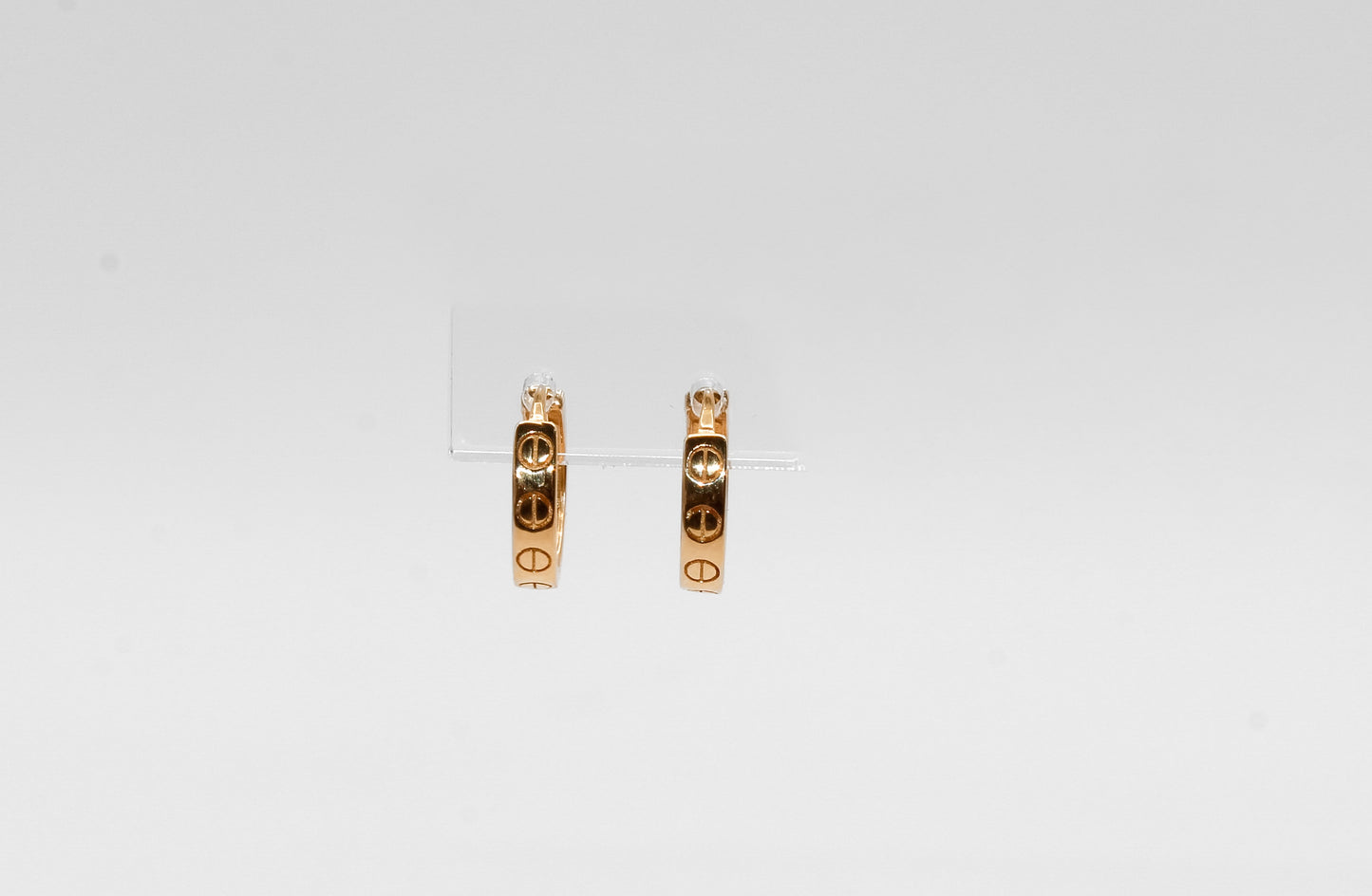 18K Gold Mini Huggies Earrings