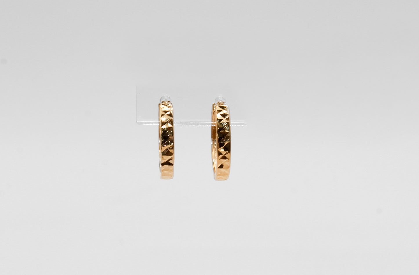 18K Gold Mini Huggies Earrings