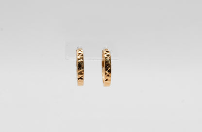 18K Gold Mini Huggies Earrings